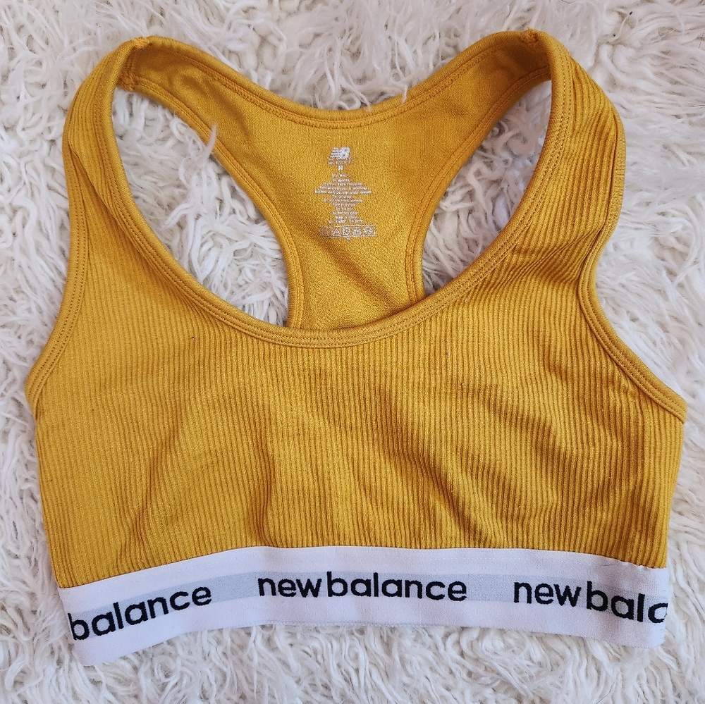 New balance sports bra size medium